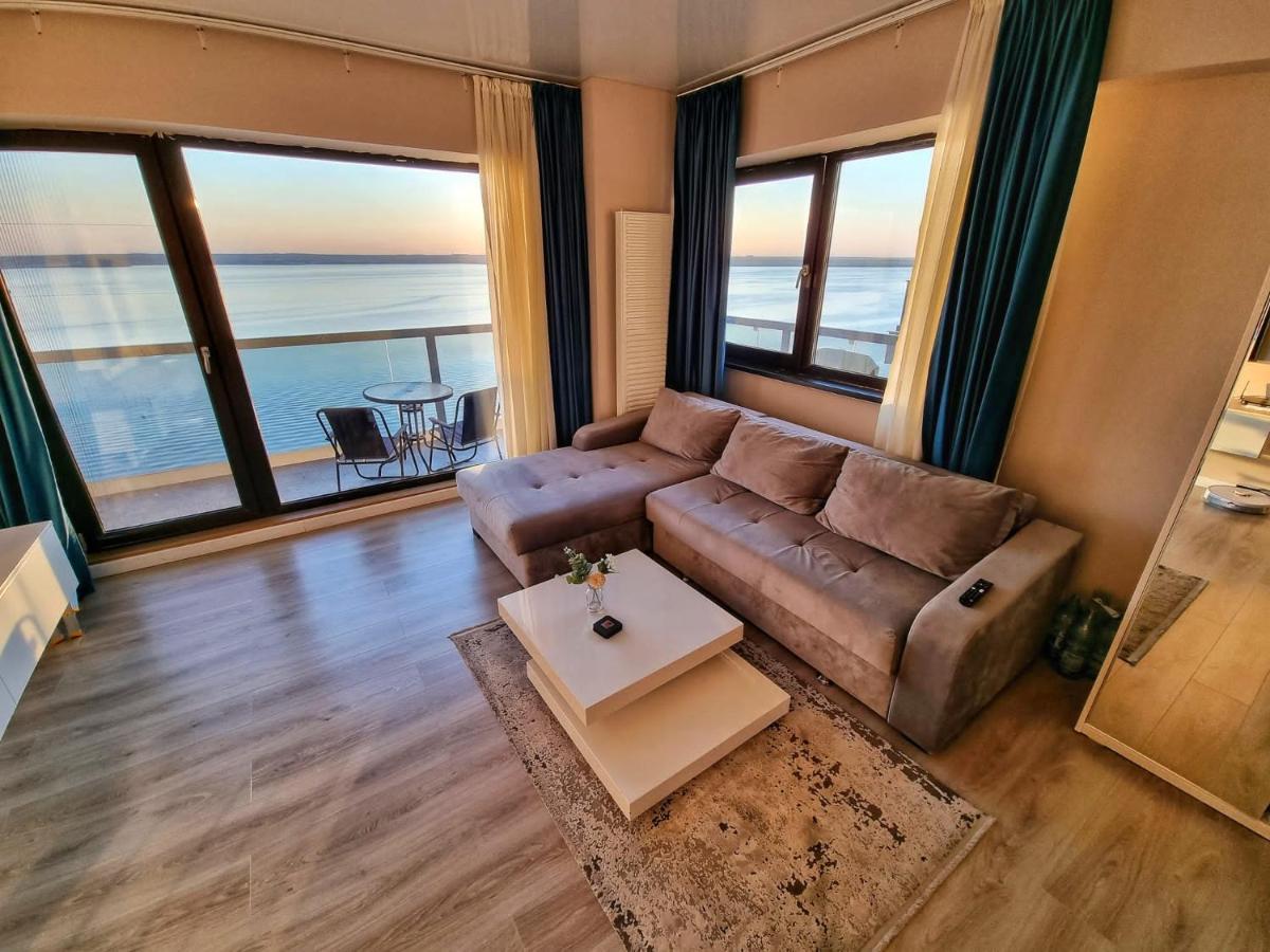 Marcony Boutique Apartments Mamaia Ngoại thất bức ảnh