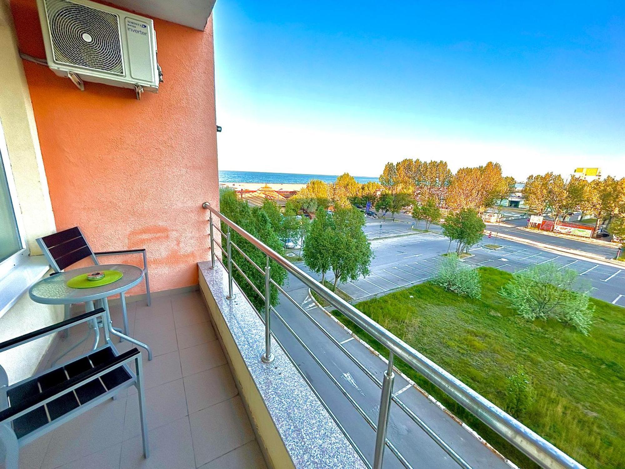 Marcony Boutique Apartments Mamaia Ngoại thất bức ảnh
