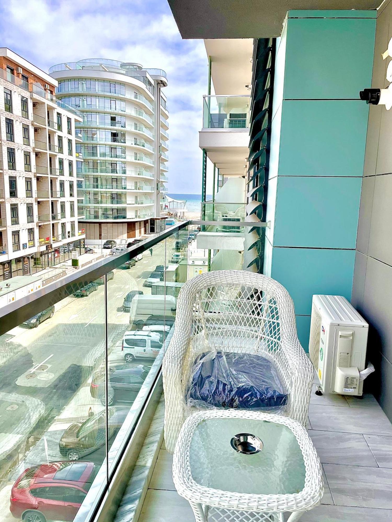 Marcony Boutique Apartments Mamaia Ngoại thất bức ảnh