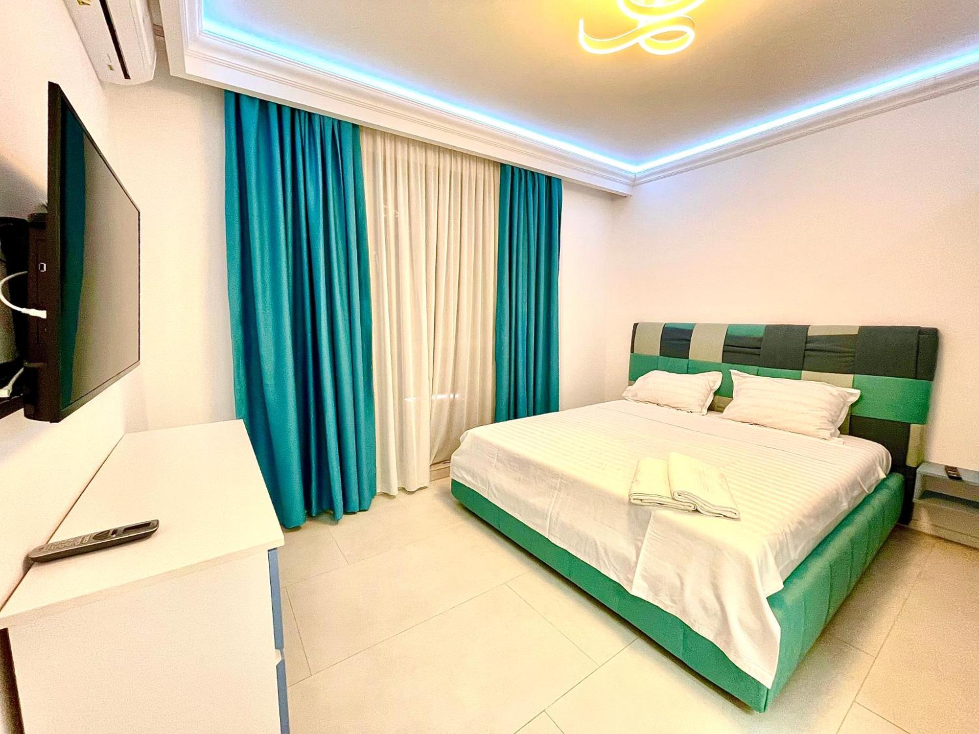 Marcony Boutique Apartments Mamaia Ngoại thất bức ảnh