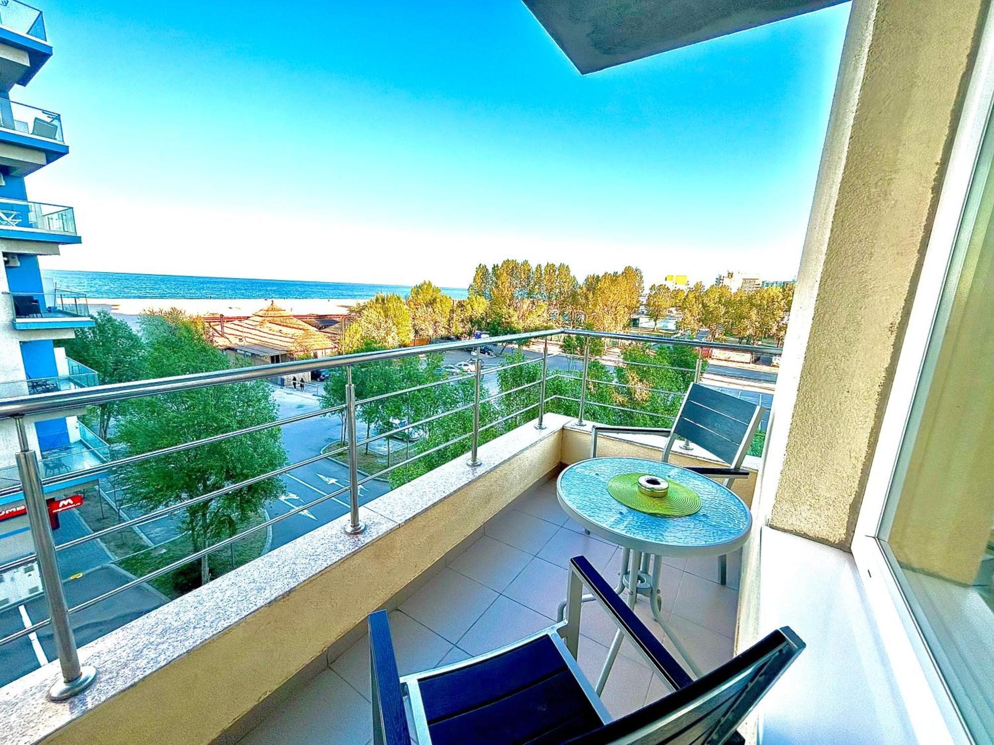 Marcony Boutique Apartments Mamaia Ngoại thất bức ảnh