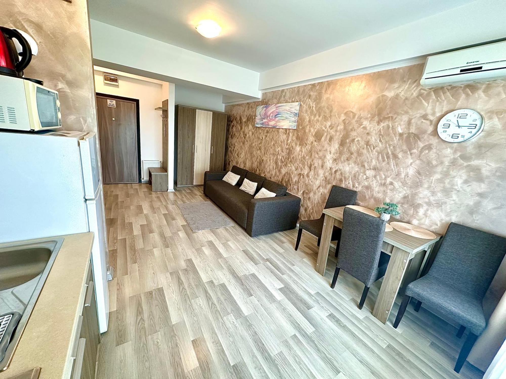 Marcony Boutique Apartments Mamaia Ngoại thất bức ảnh